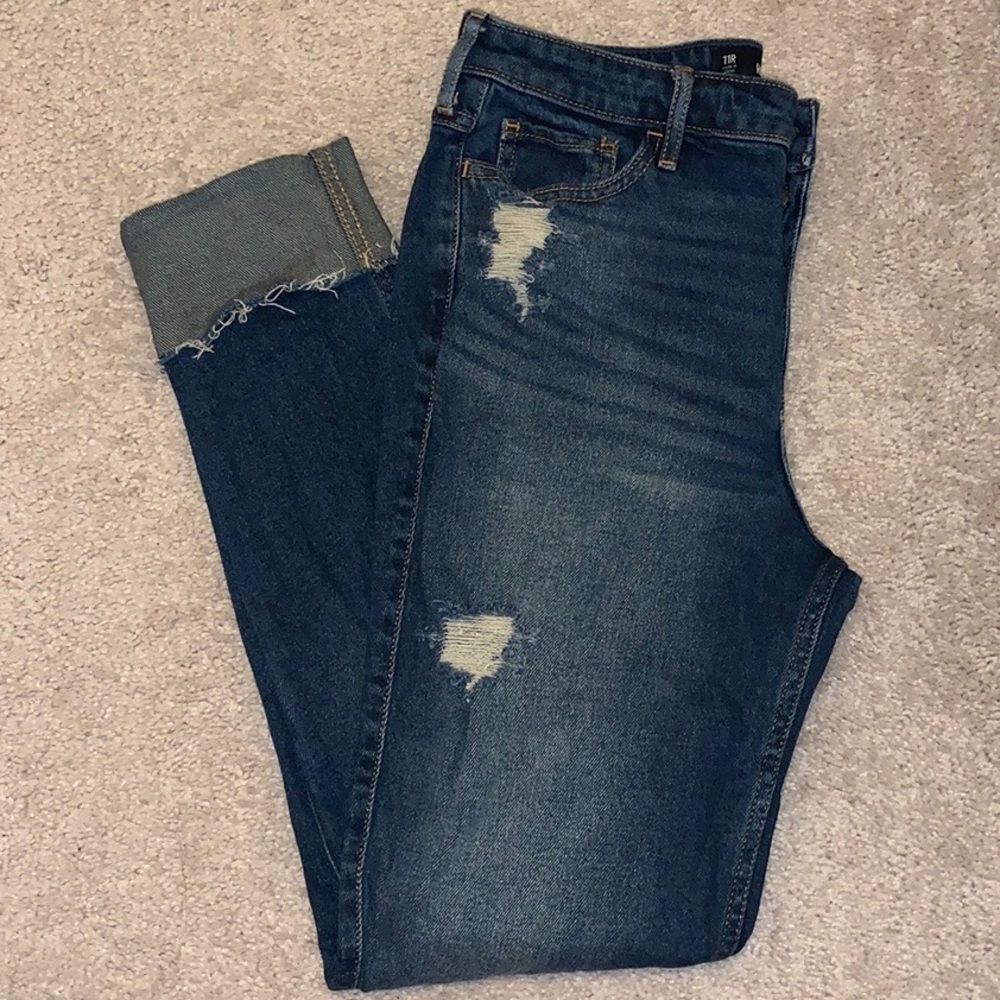 🔴 SOLD🔴 Hollister dark wash high rise skinny - Picture 1 of 6